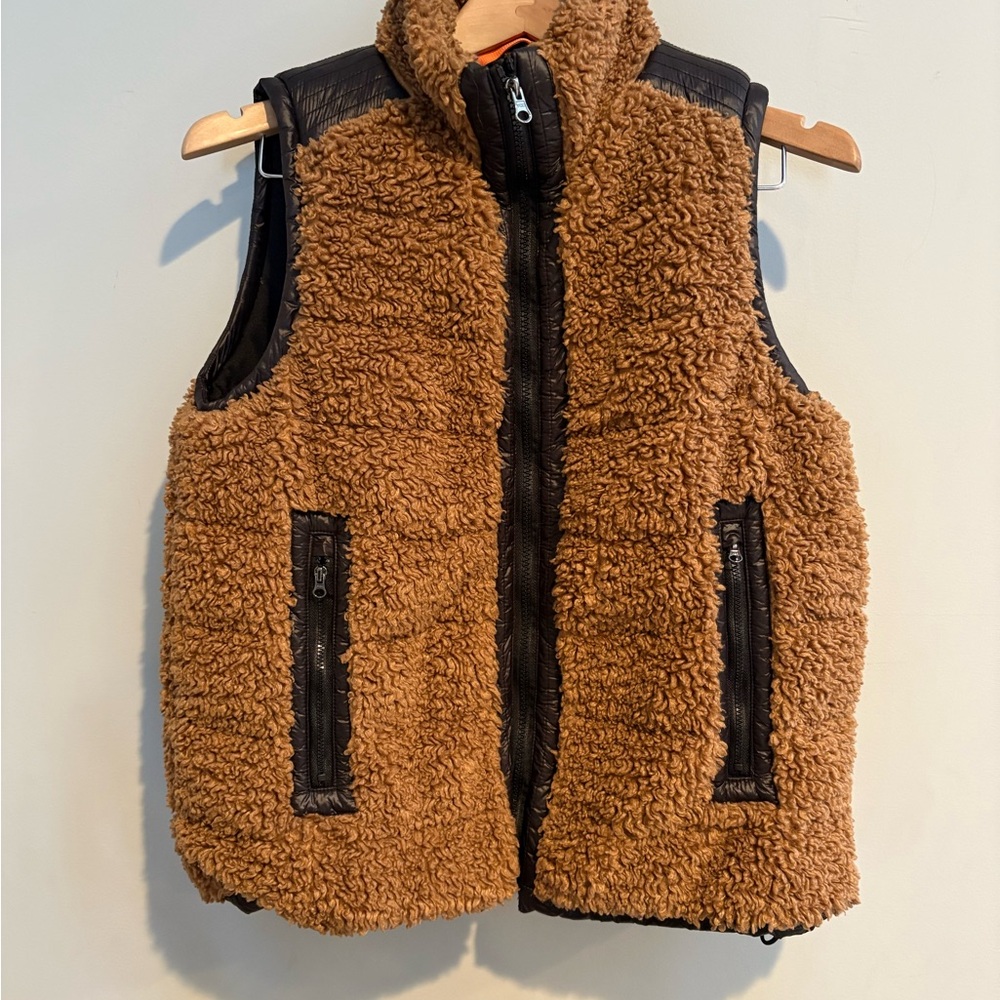 Orolay Brown Teddy down filled vest